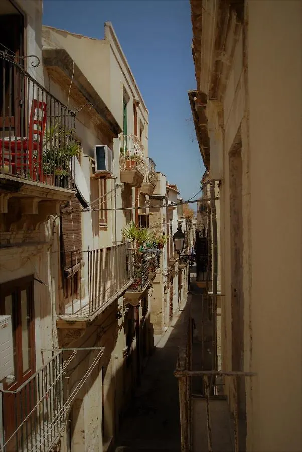 Le Nuvole Di Ortigia Bed and Breakfast Συρακούσες Ιταλία