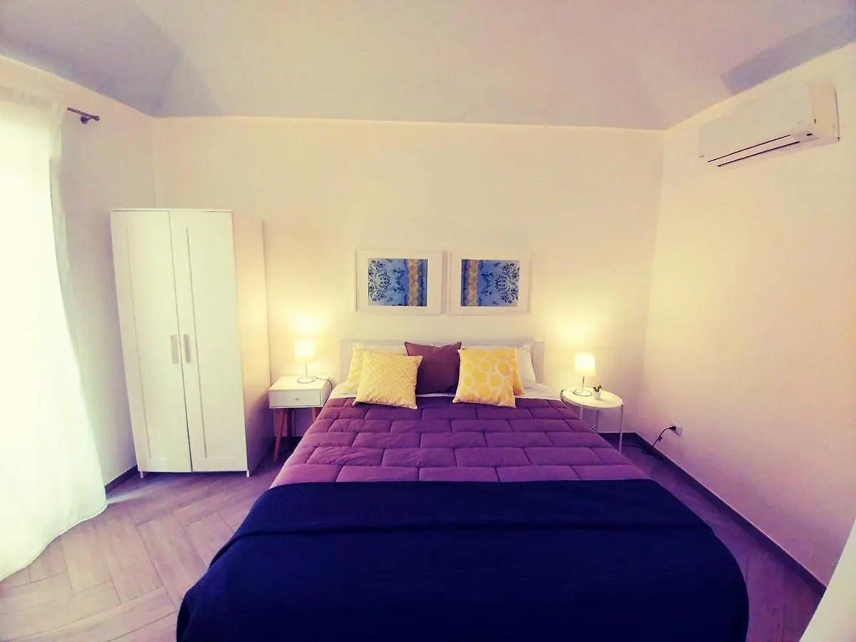 Le Nuvole Di Ortigia Bed and Breakfast Συρακούσες 0*,